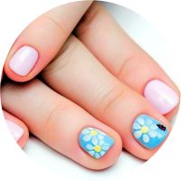 kids manicure